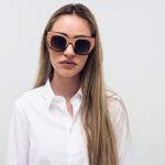 تصویر  طراحی عینک آفتابی یکپارچه