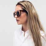 تصویر  طراحی عینک آفتابی یکپارچه